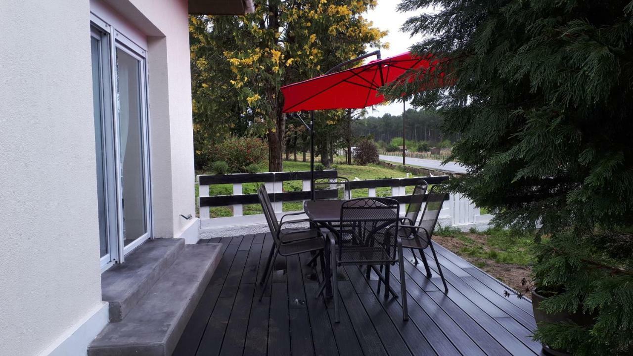 Les Sables Blancs Villa Сен-Жулиен-ан-Борн Екстериор снимка